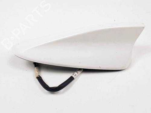 Used Antenna/Base Antenna/Base MAZDA CX-3 (DK) 2.0 SKYACTIV-G (DK5W, DK6W) (120 hp) 17164777 17164777