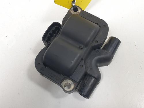ignition-coil-smart-city-coupe-450-06-s1clb1-450331-450336-a0001587703-0003100v004-0221503022-1998-1999-2000-2001-2002-2003-2004-9436212 main image