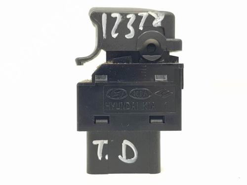 Right rear window switch KIA MAGENTIS II (MG) 2.0 CRDi | BP15279690I28 