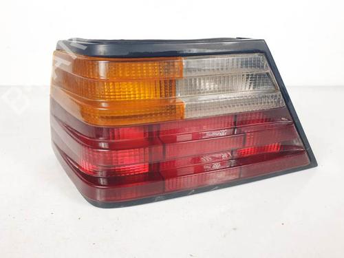 Used Left taillight MERCEDES-BENZ 124 Saloon (W124) 300 D (124.130) (109 hp) 15286788
