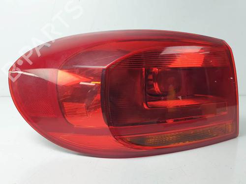 Left taillight VW TIGUAN (5N_) 2.0 TDI | BP28066037C34 