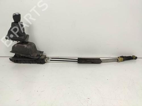 Used Gear lever RENAULT CLIO IV (BH_) 1.2 16V (73 hp) 9045424