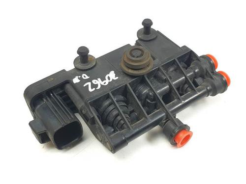 Module électronique LAND ROVER RANGE ROVER SPORT I (L320) 3.0 D 4x4 (245 hp) 27885814
