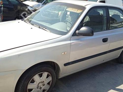 Left mirror HYUNDAI ACCENT II (LC) 1.3 | BP12924933C26 