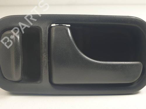 Used Front left interior door handle Front left interior door handle NISSAN TERRANO II (R20) 2.7 TDi 4WD (125 hp) 30959101 30959101