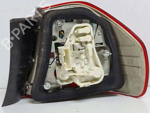 Left taillight BMW 3 (E90) 325 d | BP40176844C34 - Image 2