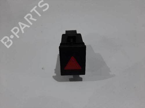 Used Warning switch Warning switch VW POLO IV (9N_, 9A_) 1.4 TDI (75 hp) 6841279 6841279
