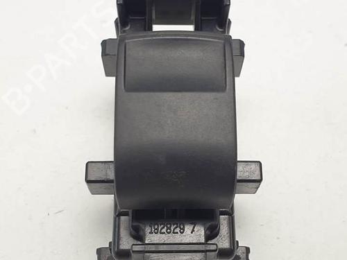 Used Right front window switch Right front window switch TOYOTA RAV 4 IV (_A4_) 2.5 Hybrid (AVA42_) (197 hp) 25144084 25144084