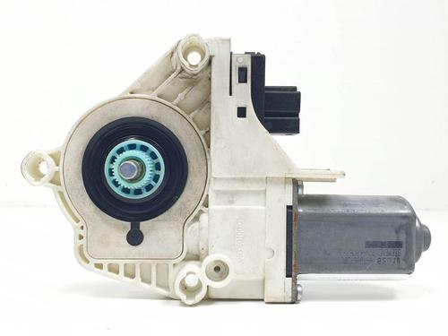 Used Right rear window motor Right rear window motor AUDI A6 C6 (4F2) 2.0 TDI (140 hp) 10553348 10553348