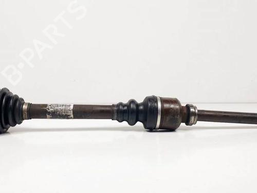 Used Right front driveshaft Right front driveshaft PEUGEOT 307 CC (3B) 1.6 16V (110 hp) 17062815 17062815