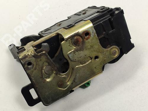 Used Front left lock Front left lock JAGUAR S-TYPE II (X200) 3.0 V6 (238 hp) 8930225 8930225