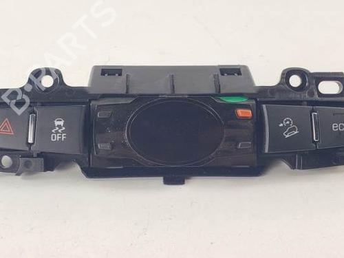 Used Warning switch CHEVROLET CAPTIVA (C100, C140) 2.2 D 4WD (184 hp) 18069929