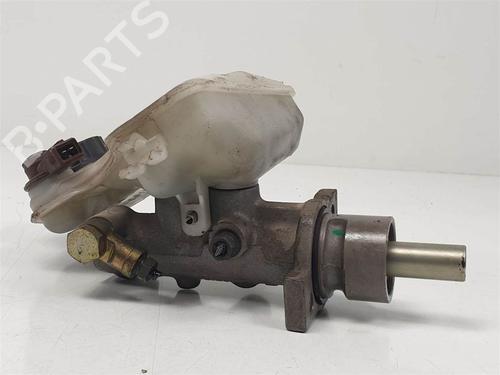 Used Brake master cylinder Brake master cylinder 10105068 10105068