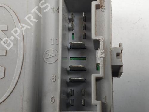 Fuse box KIA SORENTO I (JC) 2.5 CRDi 4WD | BP27888781E1