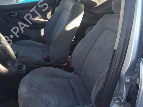 Right tailgate light SEAT LEON (1M1) 1.9 TDI | BP16943872C80 
