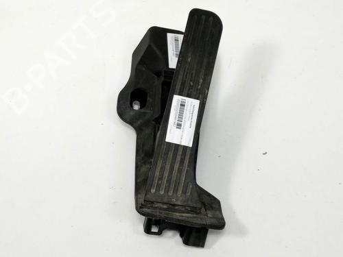 pedal-vw-golf-plus-v-5m1-521-20-tdi-1k2723503k-74390700-2004-2005-2006-2007-2008-2009-2010-2011-2012-2013-8598579 main image