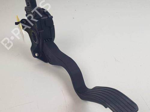 Used Pedal CITROËN C3 III (SX) 1.2 VTi 82 (82 hp) 24653015