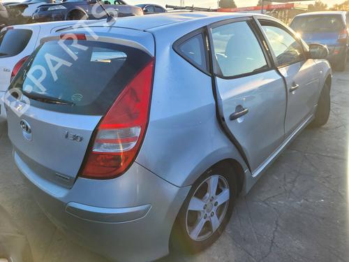 Starter HYUNDAI i30 (FD) 1.6 CRDi | BP39118583M8 - Image 11