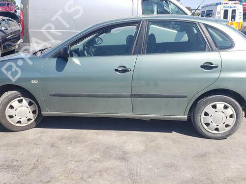 Left front fenders SEAT IBIZA III (6L1) 1.4 16V | BP27472088C41 