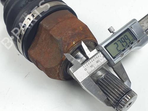 Right front driveshaft HYUNDAI i30 Estate (GD) 1.6 CRDi | BP29907973M39