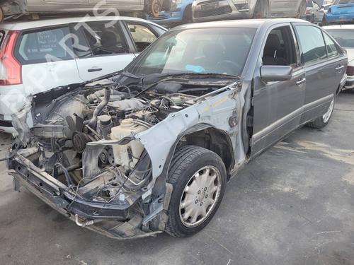 Brugte MERCEDES-BENZ E-CLASS (W210) E 280 (210.063) 4639968