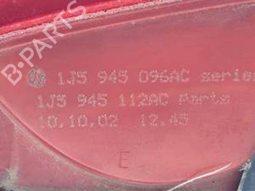 Right taillight VW BORA I (1J2) 1.9 TDI | BP31152936C35