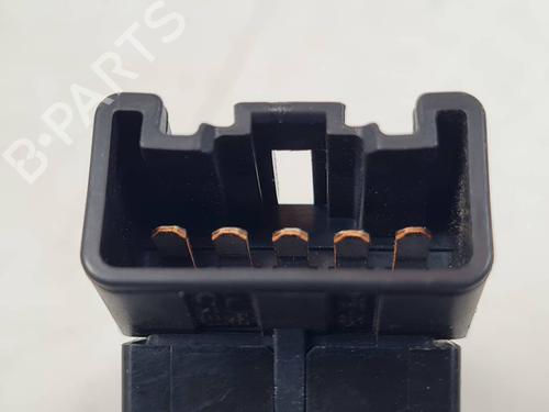 Right front window switch SUZUKI GRAND VITARA II (JT, TE, TD) 1.9 DDiS (JB419WD, JB419XD) | BP29347695I26 - Image 4