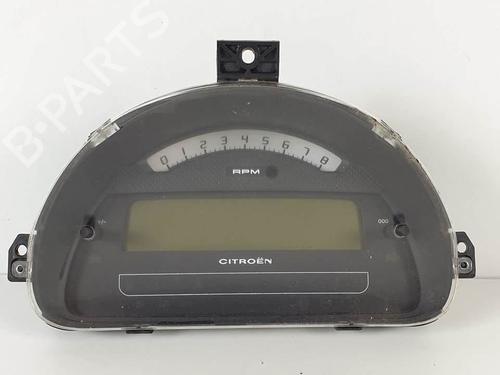 Used Instrument cluster Instrument cluster 17836821 17836821