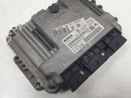 Used Engine control unit (ECU) Engine control unit (ECU) PEUGEOT 206 Hatchback (2A/C) 1.4 HDi eco 70 (68 hp) 34513905 34513905