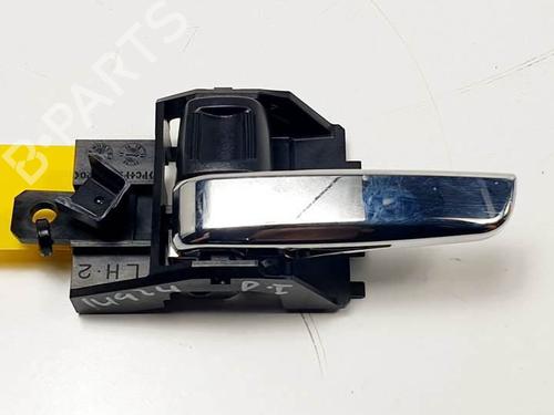 Used Front left interior door handle Front left interior door handle 25295156 25295156
