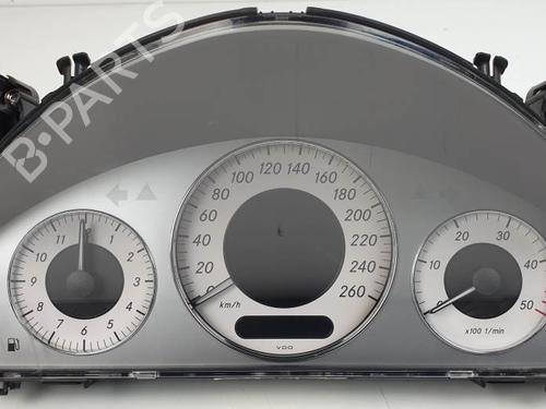 instrument-cluster-mercedes-benz-e-class-t-model-s211-2003-2004-2005-2006-2007-2008-2009-24627156 main image