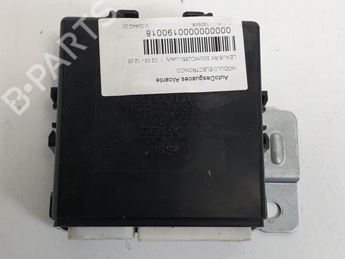 Used Electronic module Electronic module LEXUS RX (MCU15) 300 (MCU10_, MCU10R) (201 hp) 6851794 6851794