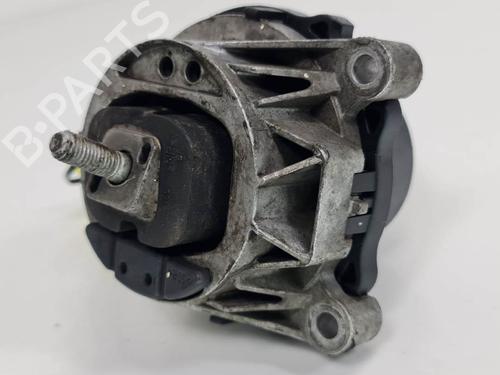 Used Engine mount Engine mount BMW 4 Coupe (F32, F82) 435 d xDrive (313 hp) 10238996 10238996