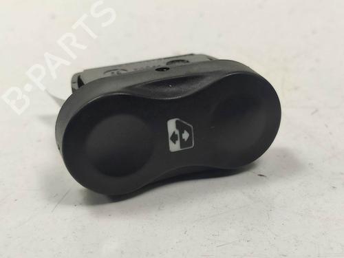 Used Right front window switch Right front window switch DACIA SANDERO II 1.2 (75 hp) 9539014 9539014