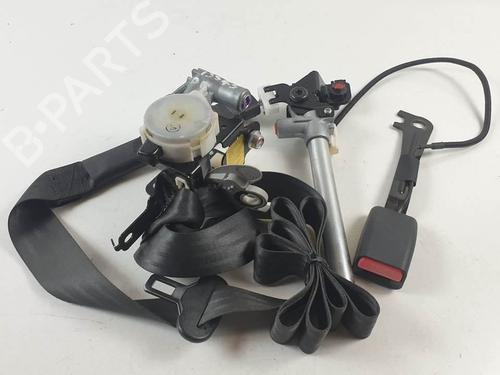 Used Front right seatbelt Front right seatbelt HYUNDAI ix35 (LM, EL, ELH) 1.7 CRDi (116 hp) 18652837 18652837