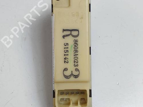 Right rear window switch MITSUBISHI GRANDIS (NA_W) 2.0 DI-D (NA8W) | BP29849924I28