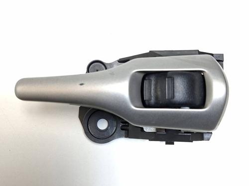 Used Front right interior door handle Front right interior door handle TOYOTA AURIS (_E15_) 2.0 D-4D (ADE150_, ADE150R) (126 hp) 40287765 40287765