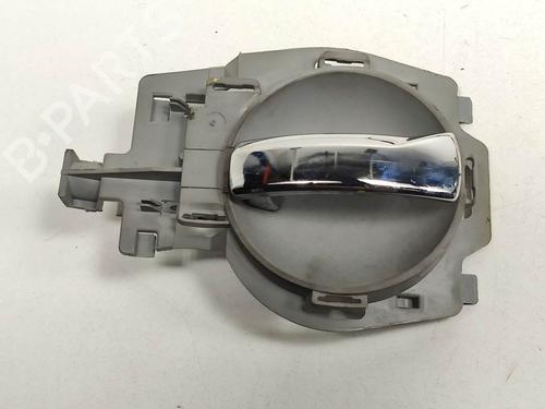 Used Front left interior door handle Front left interior door handle CITROËN C3 Pluriel (HB_) 1.6 (109 hp) 9045489 9045489