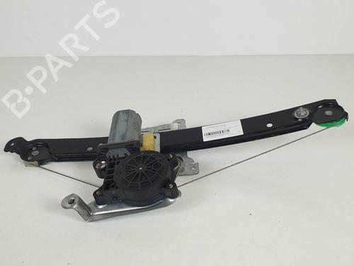 Rudehejsemekanisme venstre bagtil Rudehejsemekanisme venstre bagtil VOLVO V70 II (285) 2.4 (170 hp) 13617384 13617384