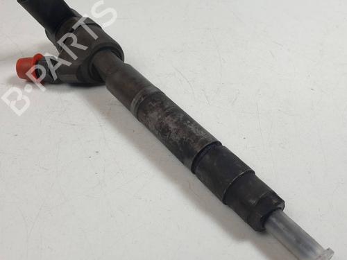 Used Injector Injector MERCEDES-BENZ VITO Bus (W638) 108 CDI 2.2 (638.194) (82 hp) 31181015 31181015