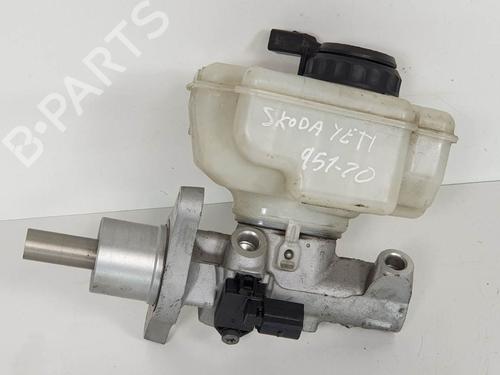 Used Brake master cylinder Brake master cylinder SKODA YETI (5L) 1.2 TSI (110 hp) 6861202 6861202