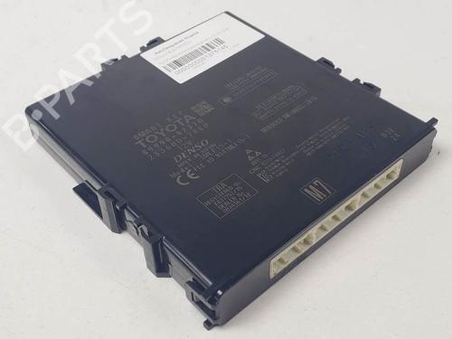 Used Electronic module Electronic module TOYOTA RAV 4 V (_A5_, _H5_) 2.5 Hybrid AWD (AXAH54) (178 hp) 25121218 25121218