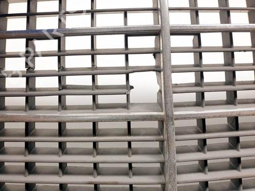 Grille MERCEDES-BENZ C-CLASS (W202) C 250 Turbo-D (202.128) | BP15218585C40 