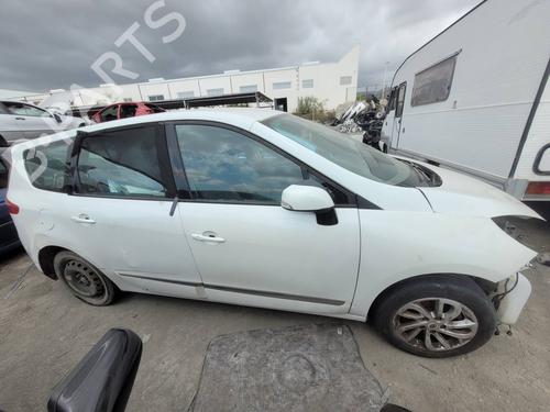 Brugte RENAULT GRAND SCÉNIC III (JZ0/1_) 1.9 dCi (JZ0J, JZ0N, JZ1K, JZ1S) 4824260