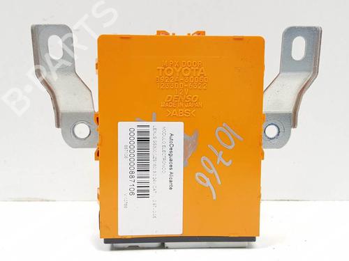 Used Electronic module Electronic module LEXUS GS (_S16_) 300 (JZS160_, JZS160R) (222 hp) 13017530 13017530