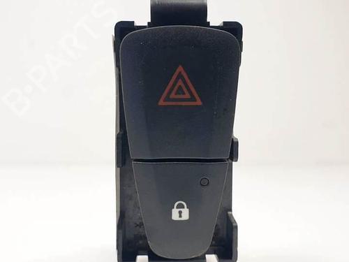 Used Warning switch Warning switch DACIA DOKKER MPV (KE_) 1.5 dCi / Blue dCi 75 (KEAJ, KEAH, KEJW) (75 hp) 17637133 17637133