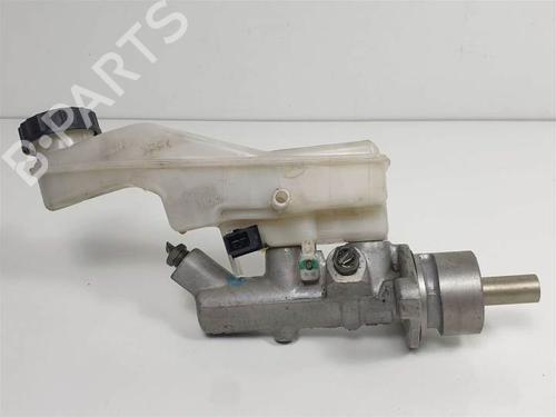 Used Brake master cylinder TOYOTA COROLLA Verso (ZER_, ZZE12_, R1_) 1.8 (ZNR11_, ZNR11R) (129 hp) 10656615