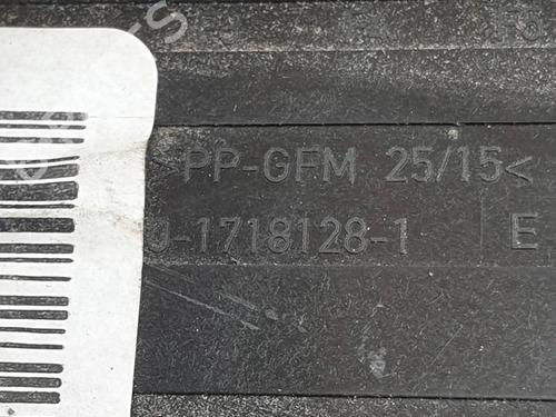 Fuse box VW GOLF V Variant (1K5) 1.9 TDI | BP29965044E1