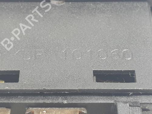 Right front window switch MG MGF (RD) 1.8 i 16V | BP38769632I26 - Image 3