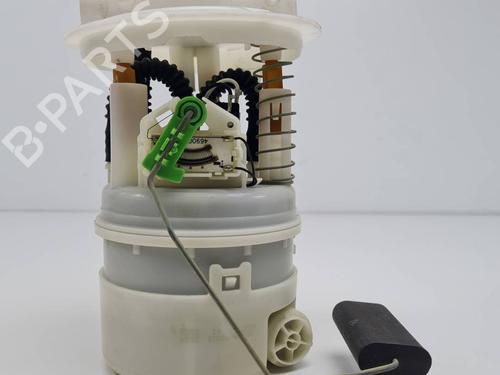 Used Fuel pump DACIA SANDERO II 1.0 SCe 75 (B8JC, B8JD, B8NC) (73 hp) 30279056